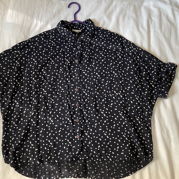 Simons twik boxy collard shirt - Picture 2 of 3